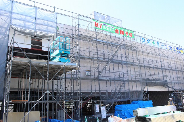 スリーカツラ 板金 北九州 現場 集合写真 求人